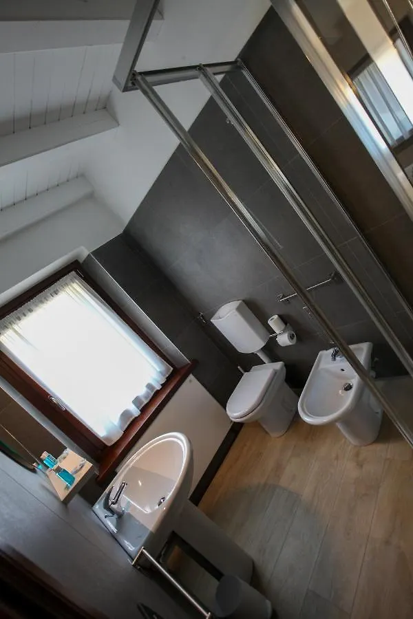 Guest house Appartamento Immerso Nella Natura Con Parcheggio - Narciso Sois Italy